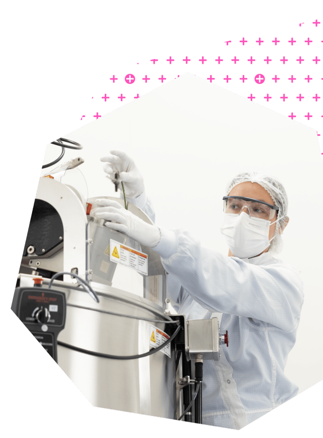 Viralgen scientist in lab